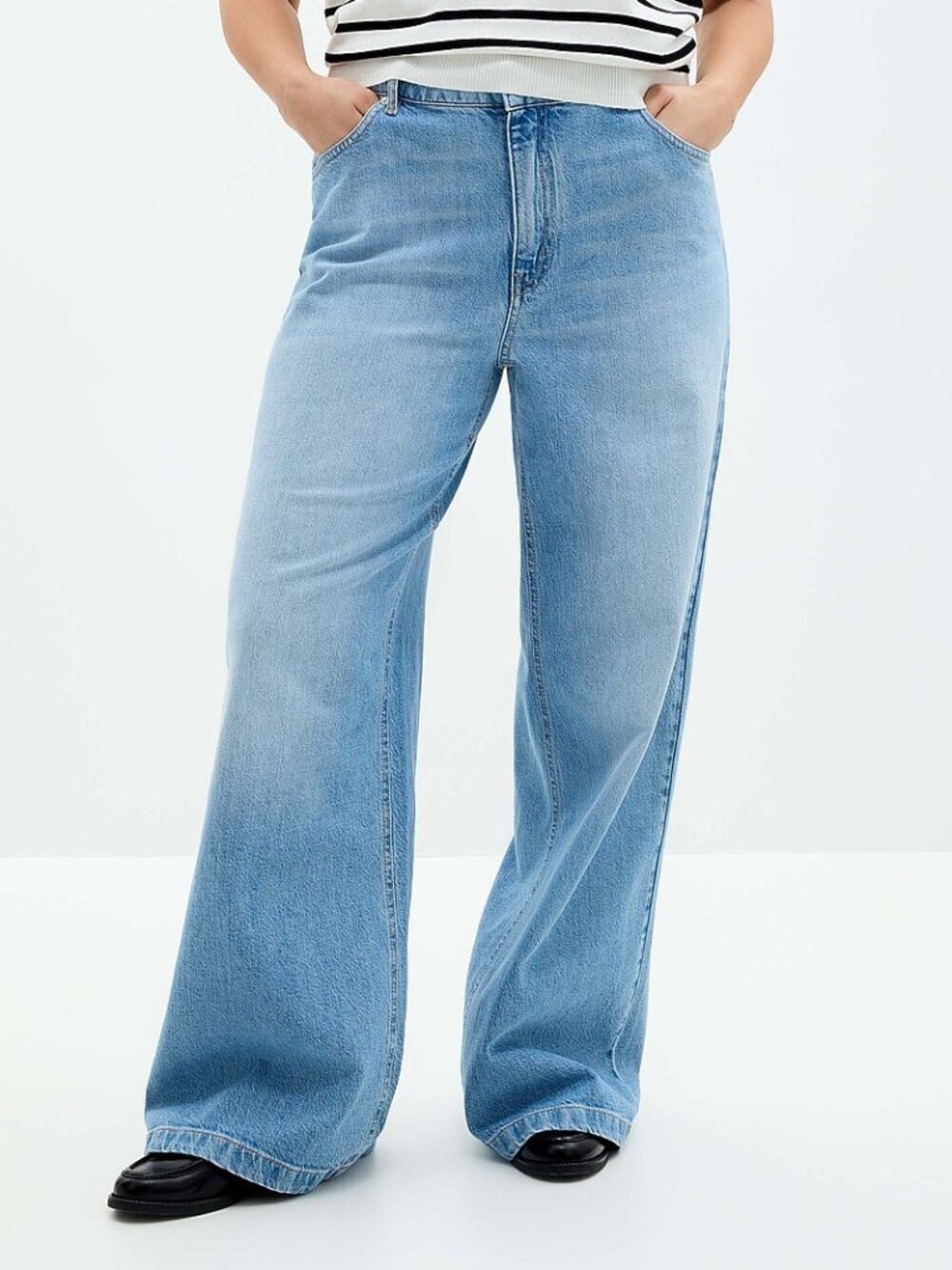 Contemporaine Simons Light Blue Wide Leg High Rise Jeans Organic Cotton Size 30